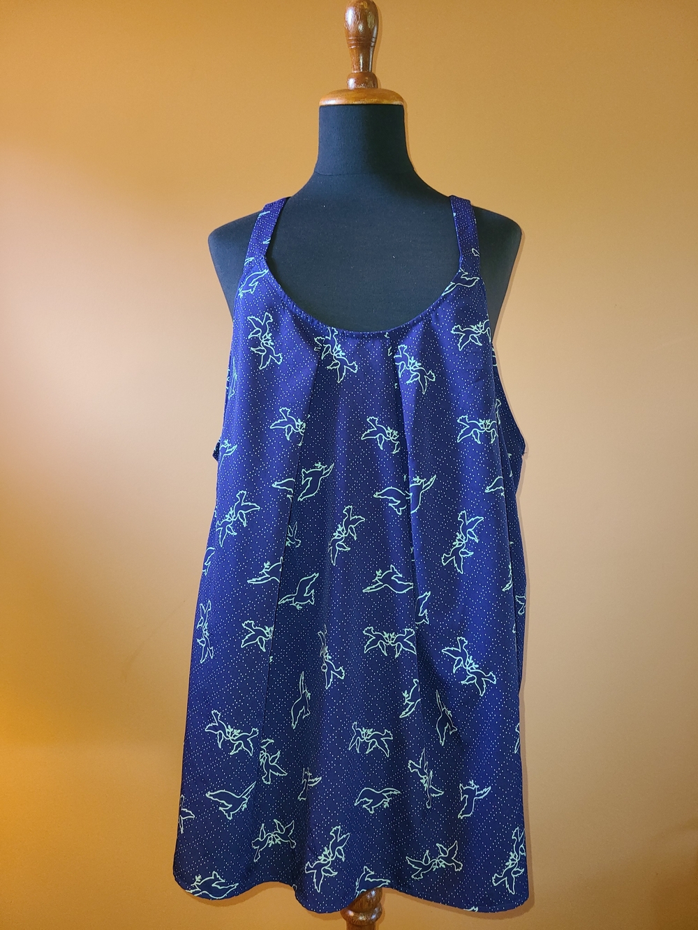 Forever 21 Navy Blue Sleeveless Top with Dove Print